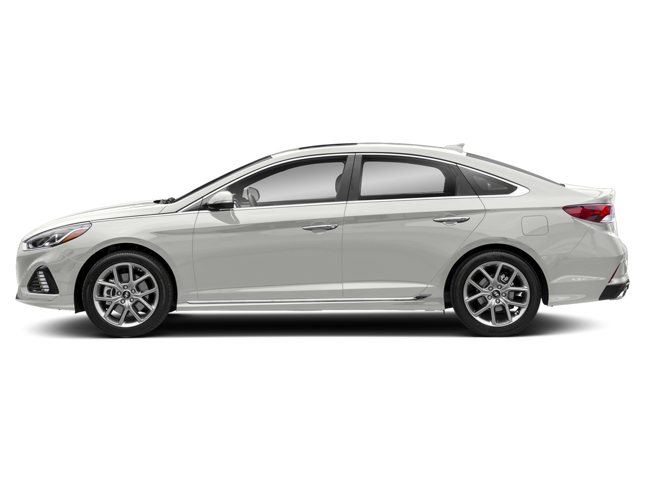 2019 Hyundai Sonata — rear three-quarter view